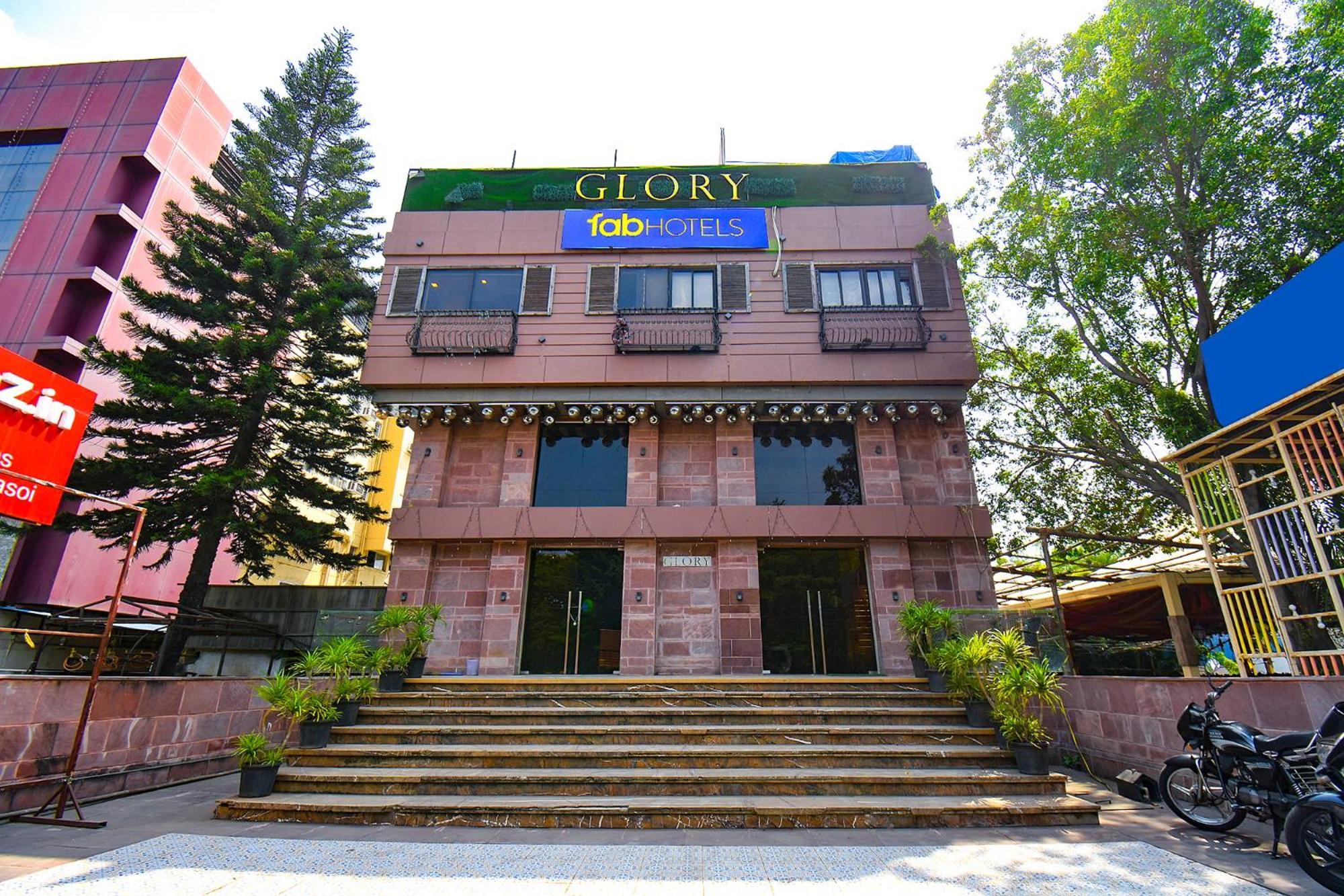 Hotel Fabexpress Glory - Nr Skywalk Bridge Pimpri-Chinchwad Zewnętrze zdjęcie
