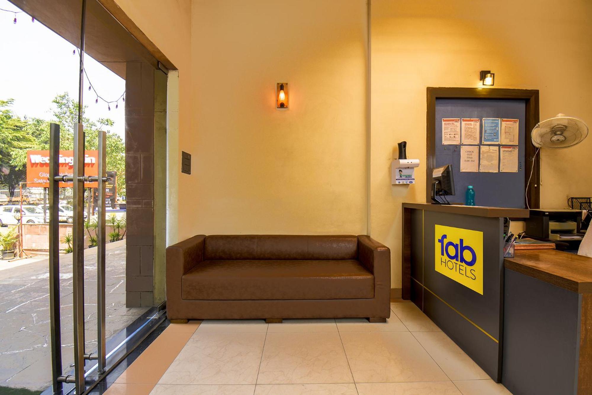 Hotel Fabexpress Glory - Nr Skywalk Bridge Pimpri-Chinchwad Zewnętrze zdjęcie