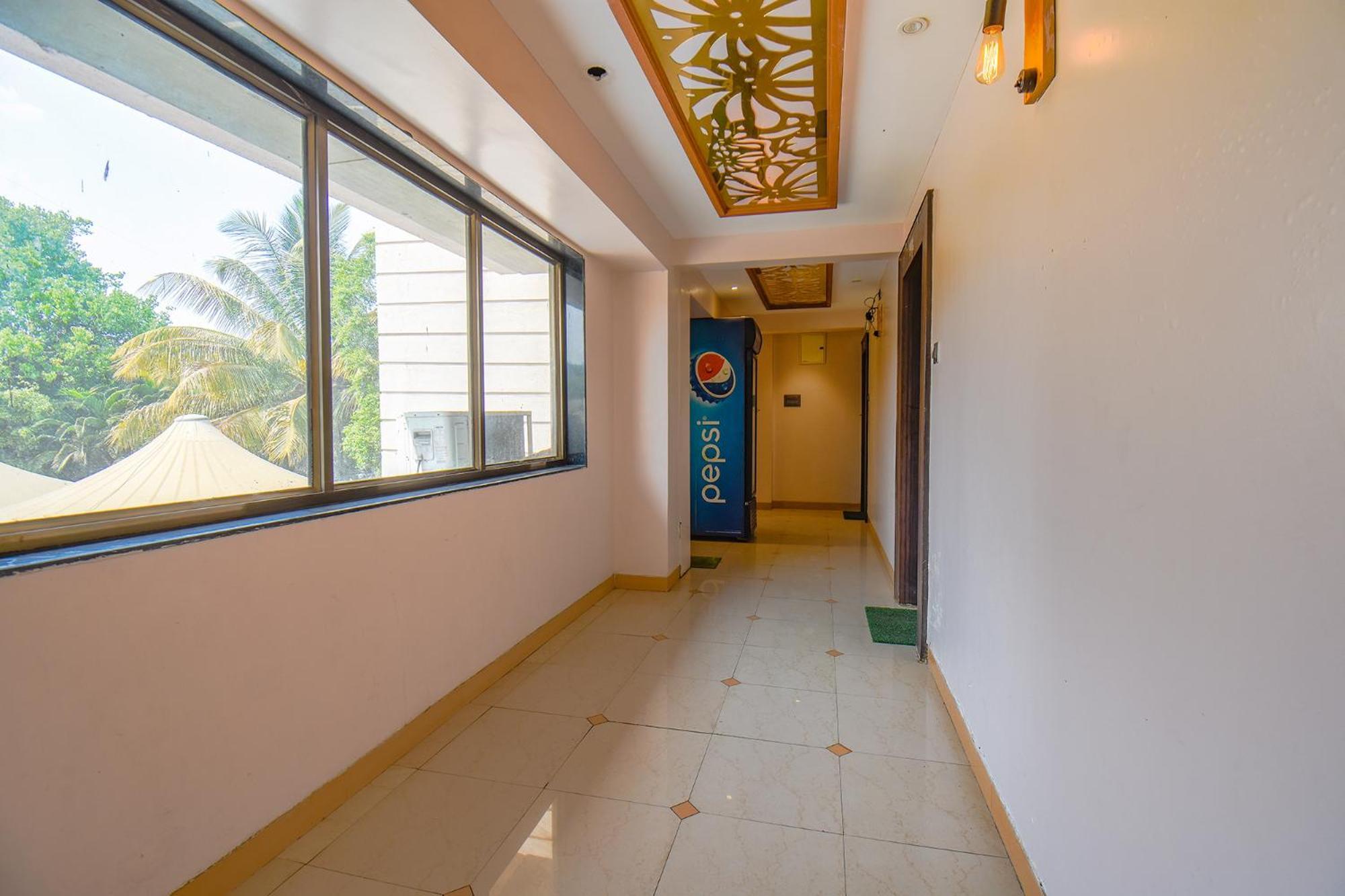 Hotel Fabexpress Glory - Nr Skywalk Bridge Pimpri-Chinchwad Zewnętrze zdjęcie
